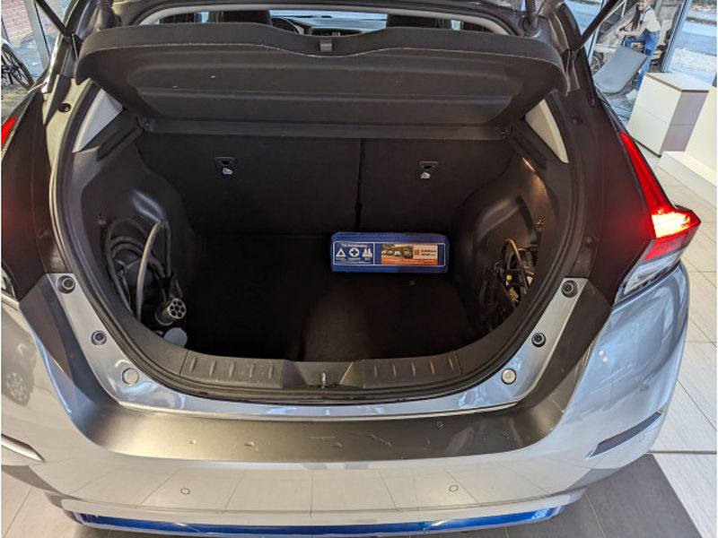 Nissan Leaf N-Connecta, 40 kWh, AVM, ProPilot